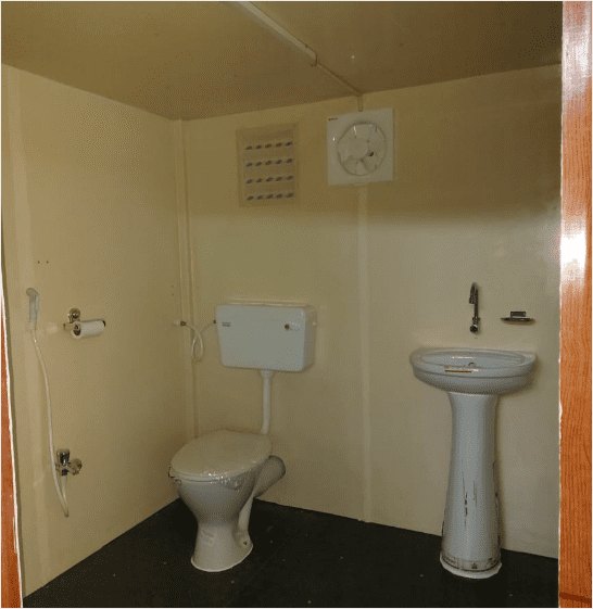 executive_toilet3sm